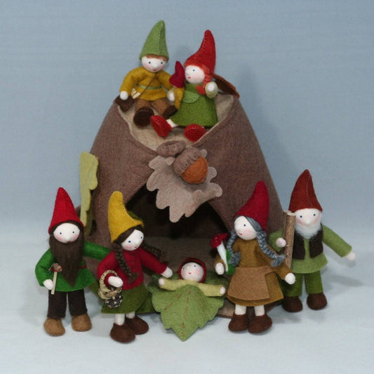 Sale Forest Gnome Family (3.5) with Oak Tree Stump House | Fair Skin Tone | Set of 7 Dolls