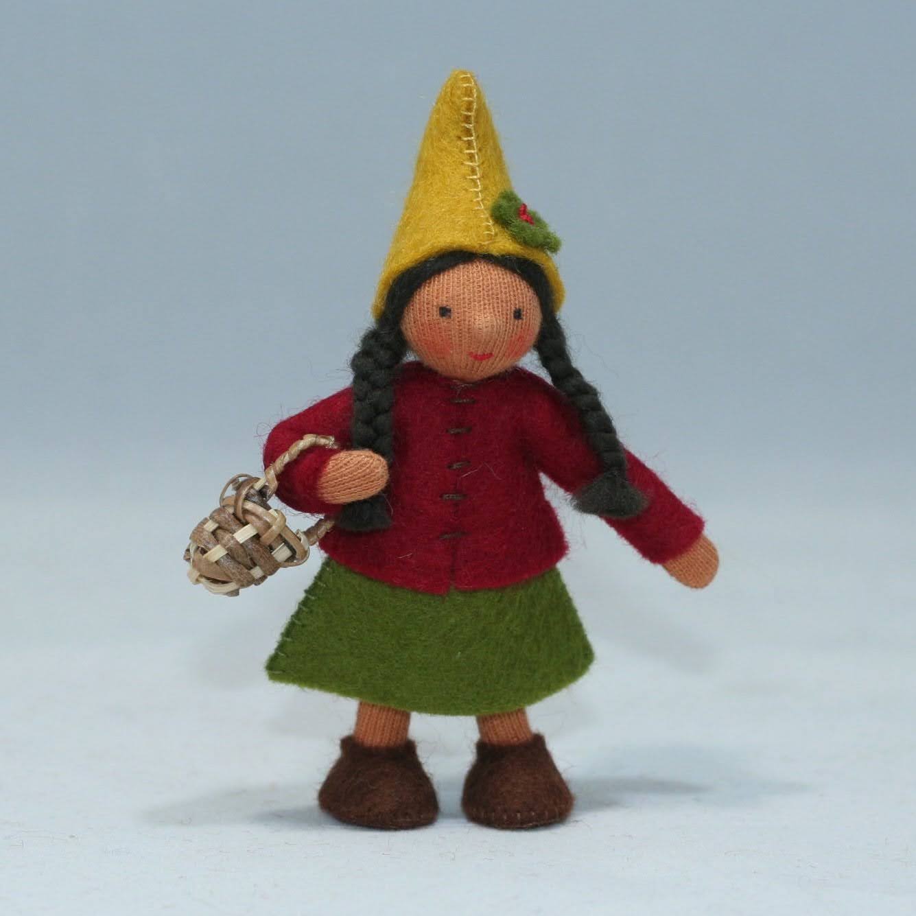 Sale Forest Gnome Family (3.5) with Oak Tree Stump House | Medium Skin Tone | Set of 7 Dolls