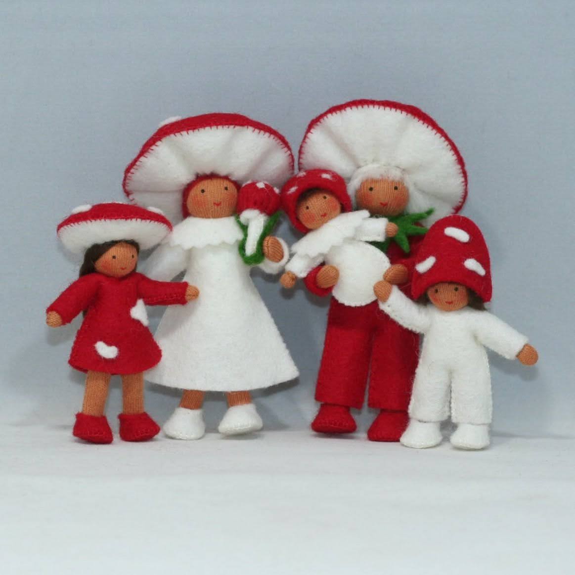 Sale Red Mushroom Family (3.5)  | Medium Skin Tone | Set of 5 Dolls